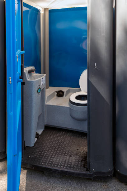 Portable Toilet Options We Offer in Fruitland, ID